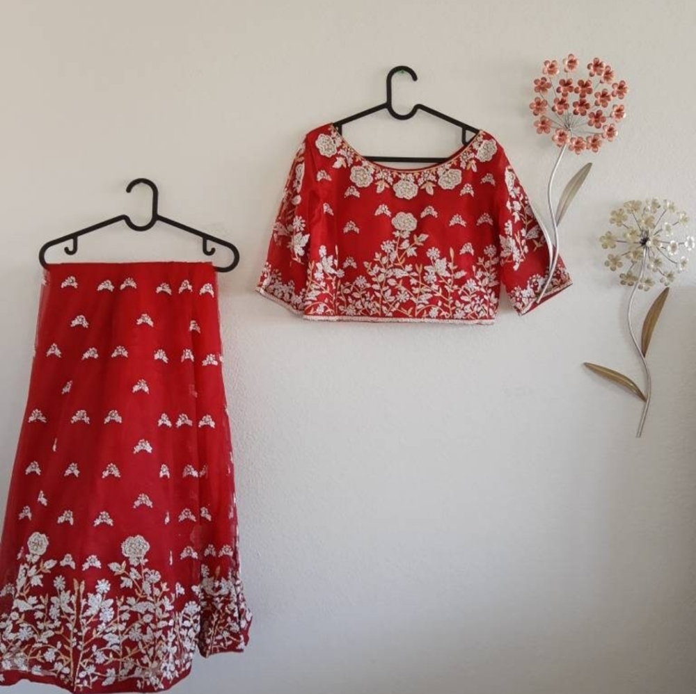 Red Net Lehenga Blouse With Net Dupatta - image 2